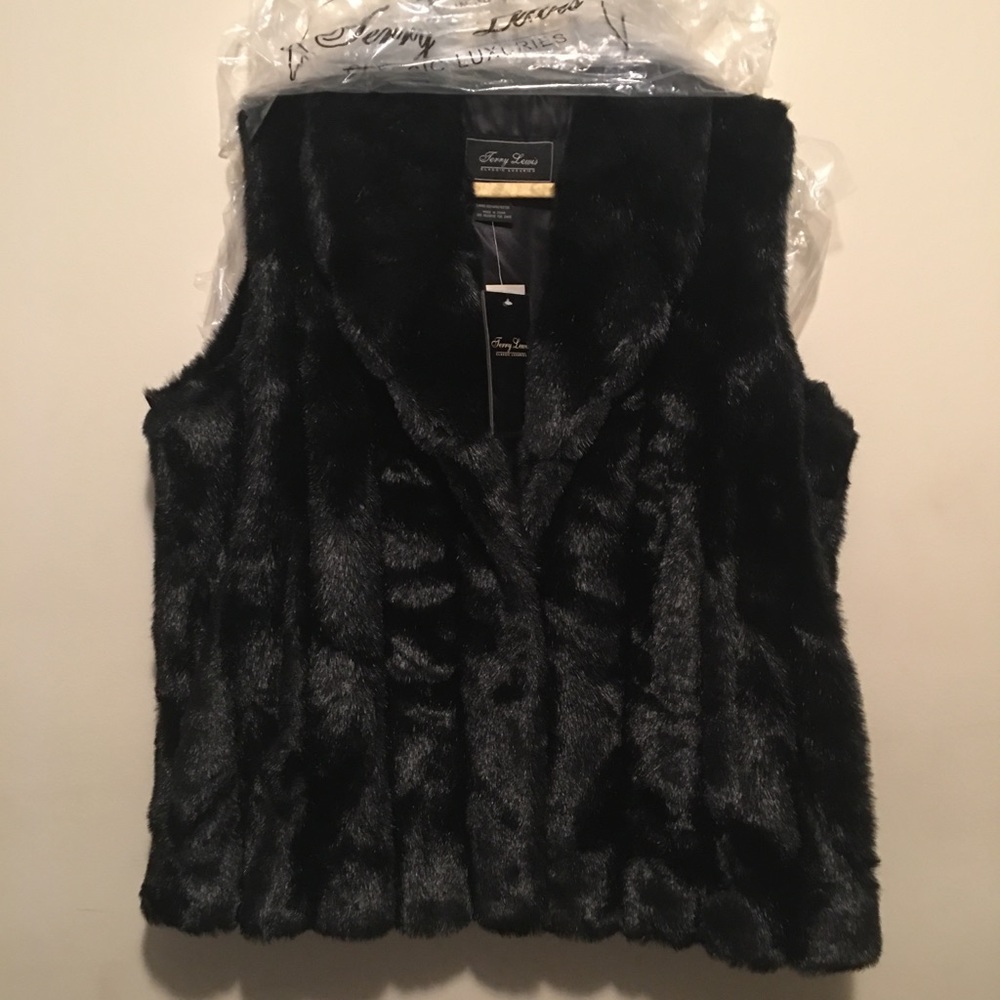 Black Fur “Terry Lewis” Vest